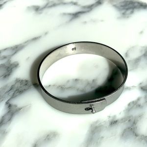 Madewell 1/2” Silver Bangle Bracelet